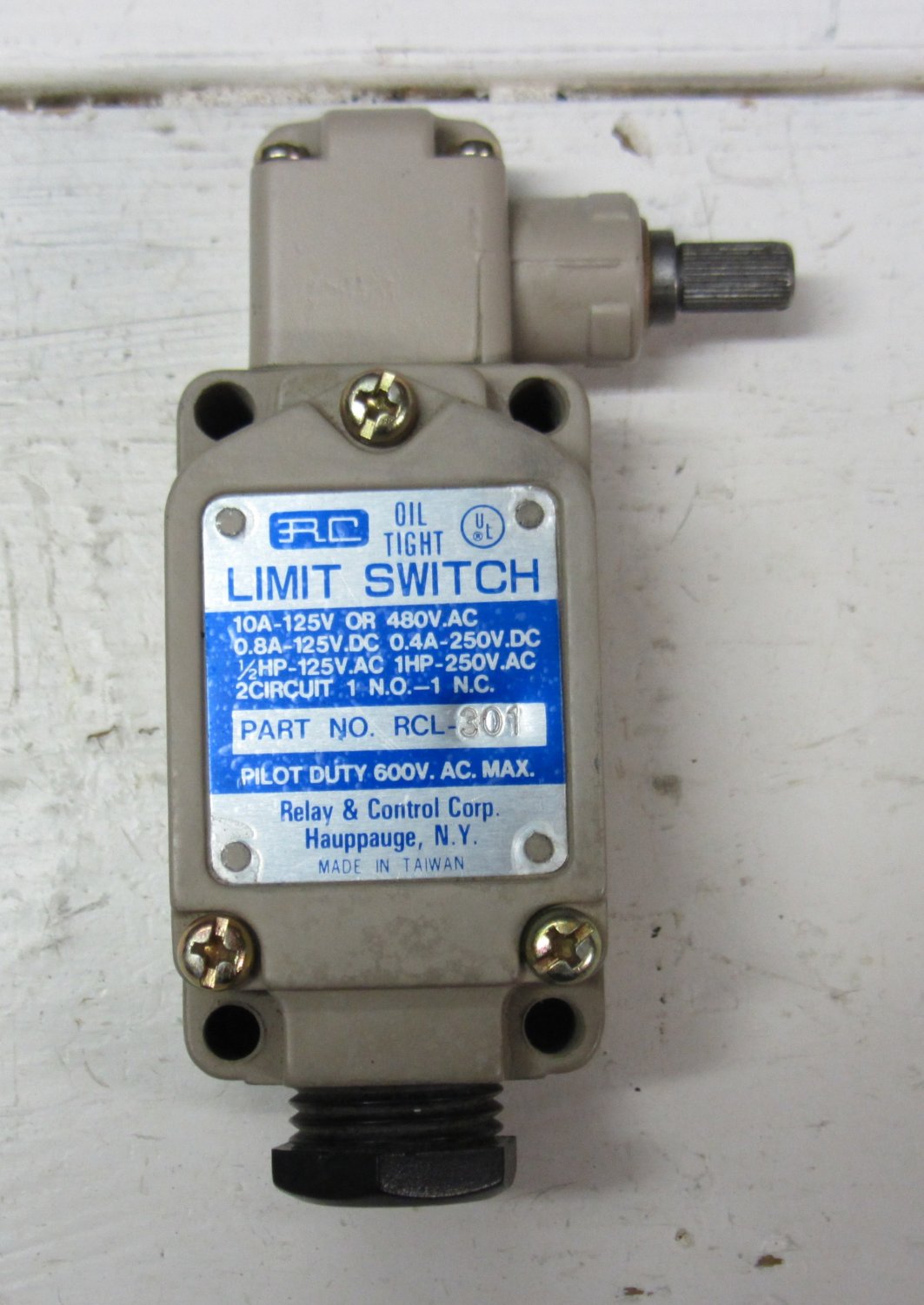 rc-rcl-301-limit-switch-1-no-1-nc-contact-pilot-duty-600v-ac-max-new