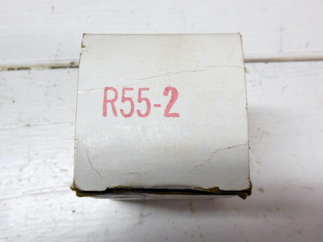 Master Pneumatic R55-2 0 - 100 PSI 1/4 Inch NPTF Pressure Regulator ...