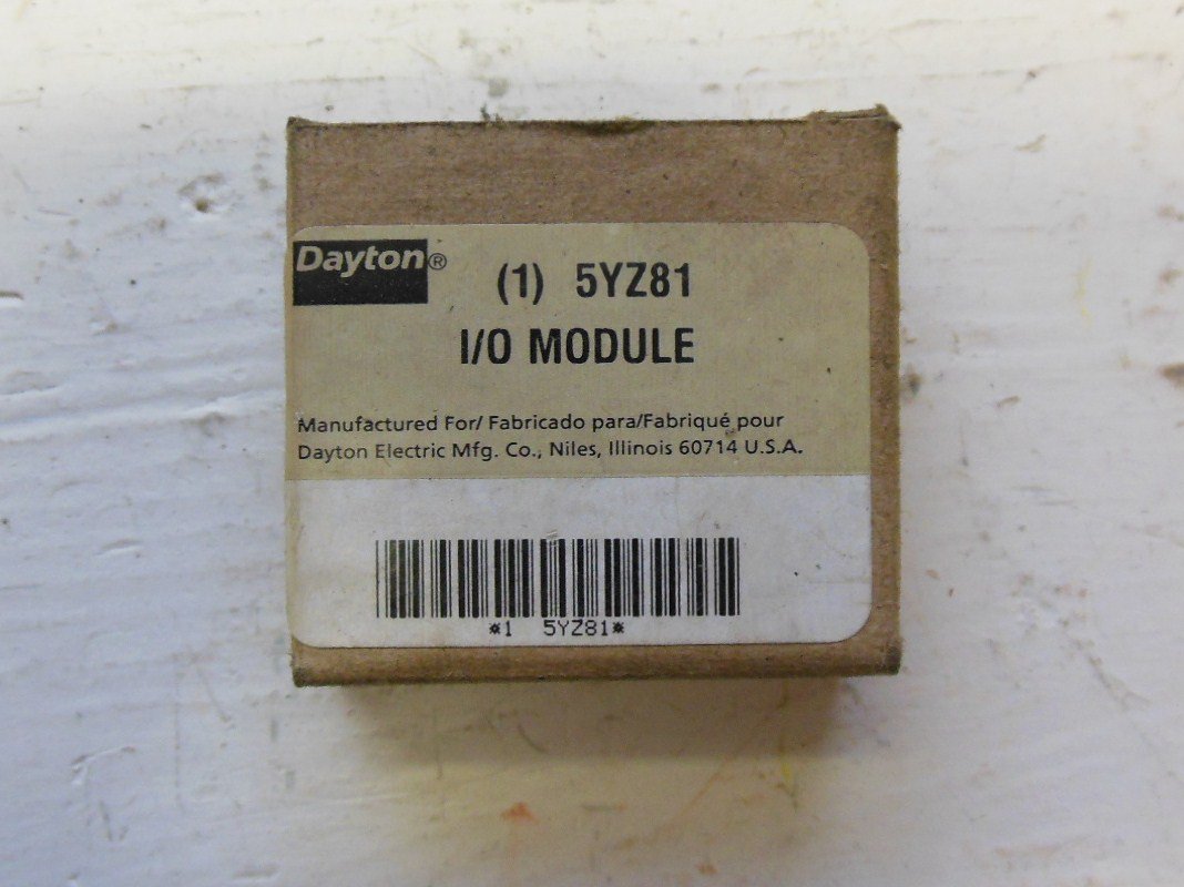 Dayton 5YZ81 Input Output Moduel 3 - 32 VDC New