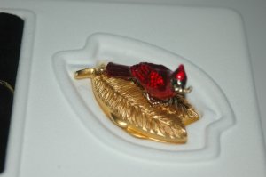 Estee Solid Compact ~ Brilliant Cardinal ~ MIB