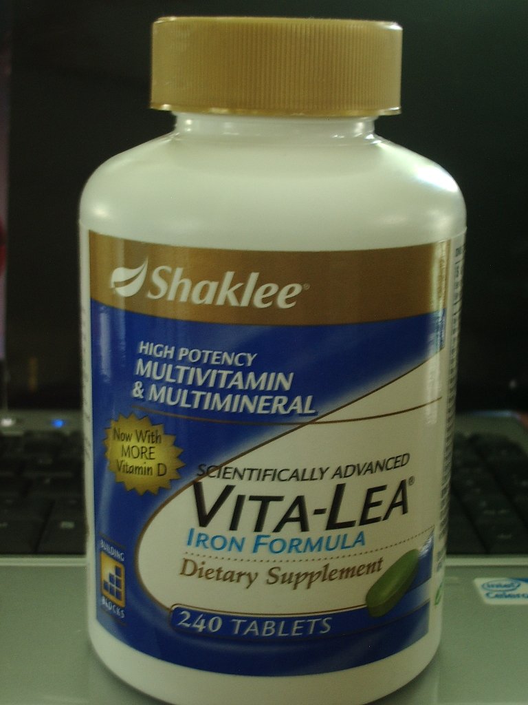 Shaklee vita lea with iron High potency Multivitamin & Multimineral