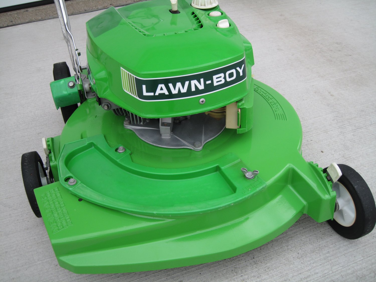 lawn boy lawn mower