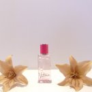 VICTORIA'S SECRET FRAGRANCE MIST IN VICTORIA!  2.5 OZ BOTTLE! FREE SHIPPING