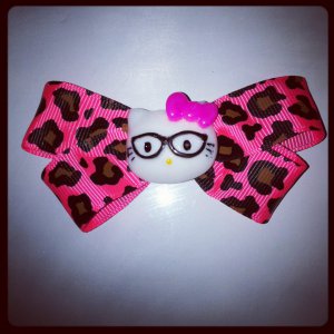 Pink Leopard Hello Kitty Bow
