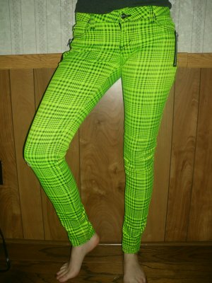 Tripp Skinny Jeans; Green Plaid; Girls Size 5