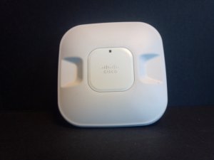 Cisco AIR-LAP1042N-A-K9 Wireless access point and power injector