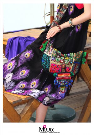 Miya SE-11 "Bouquet" Ethnic Indian Style Hand-Beaded Handmade Canvas Shoulder Bag