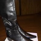 ITALIAN WOMEN'S TALL FASHION BLACK BOOTS SIZE 40 BRAND NEW IN THE BOX