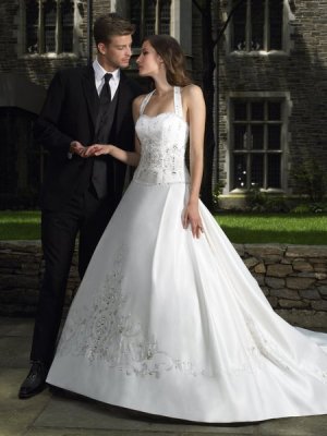 Satin Halter embroidery white chapel train wedding dress/bridal dress wed908