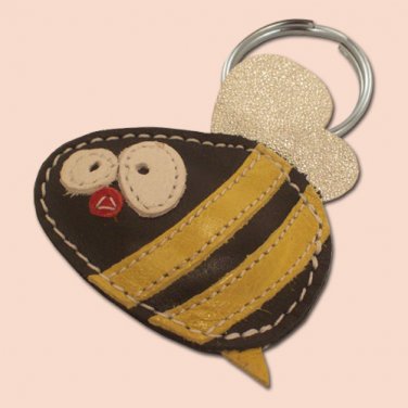 Cute little bee keychain - FREE Shipping