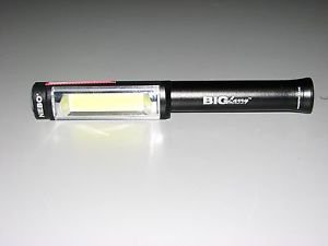 Black Nebo Big Larry Flashlight 400 Lumen