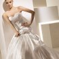 Satin appliques designer sexy wedding dress V0081