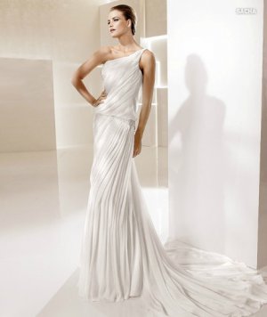 One-shoulder chiffin beading wedding dress V0101