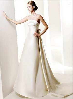 Hot sale elegant designer A-line wedding dress S0011