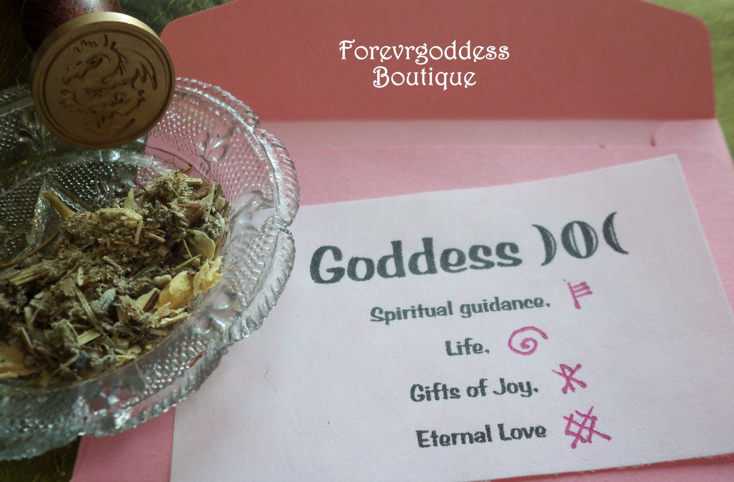 Enchanted offerings: Goddess