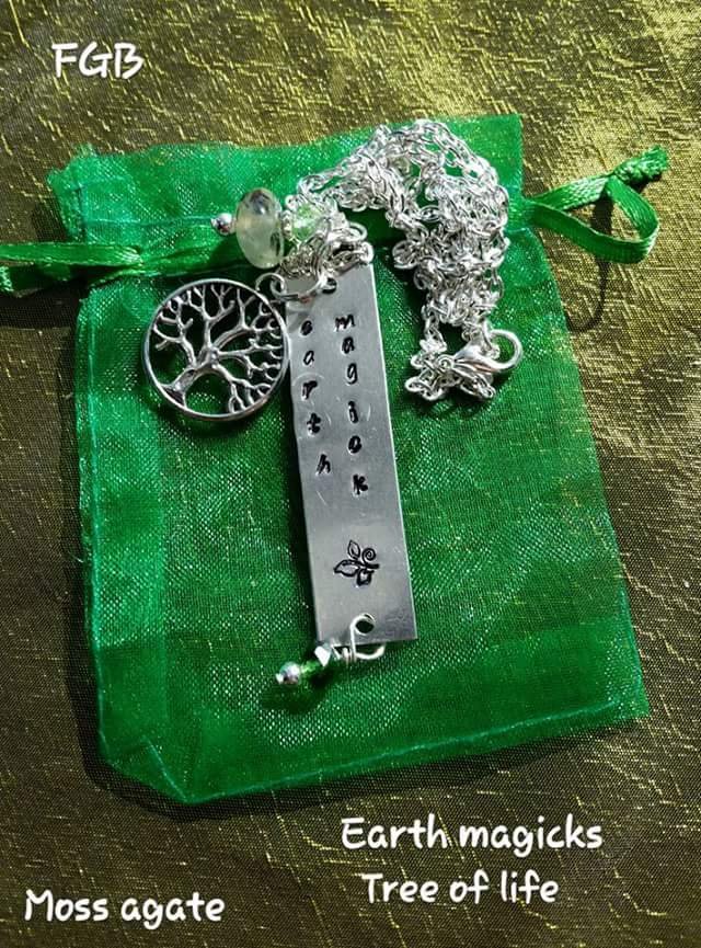 Element Earth magick aveturine necklace