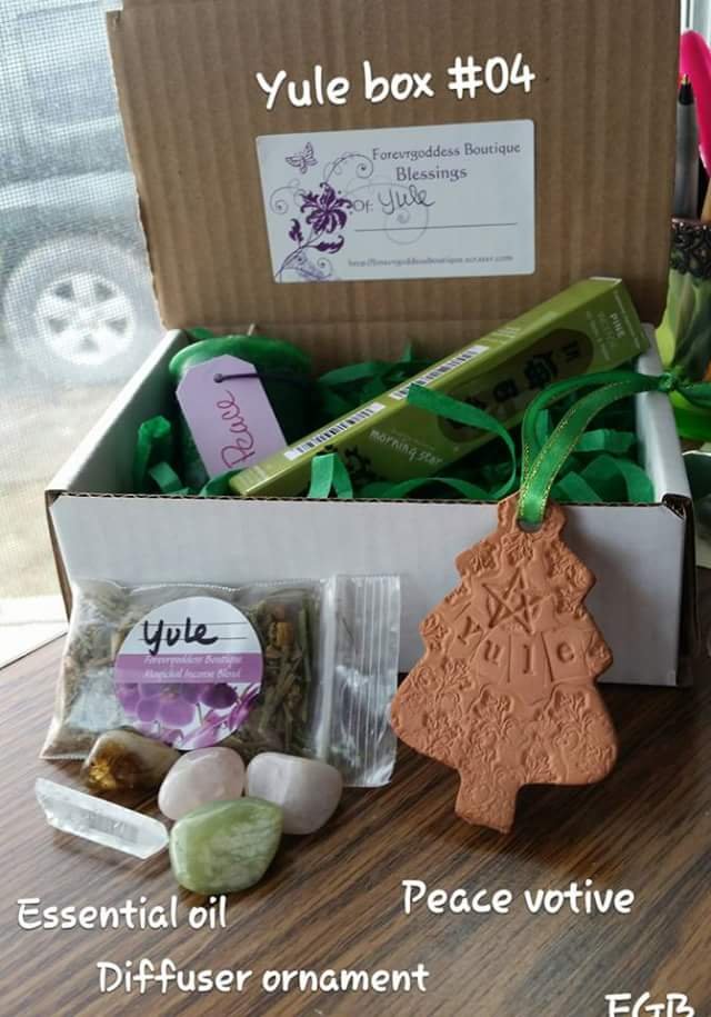 Yule/ Winter Solstice box #04 clay ornament