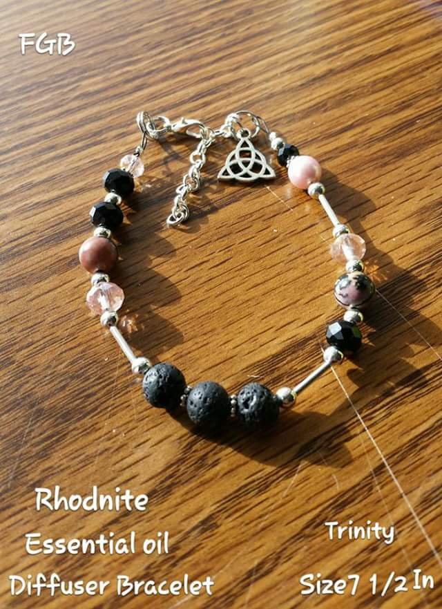 Rhodinite diffusers bracelet trinity