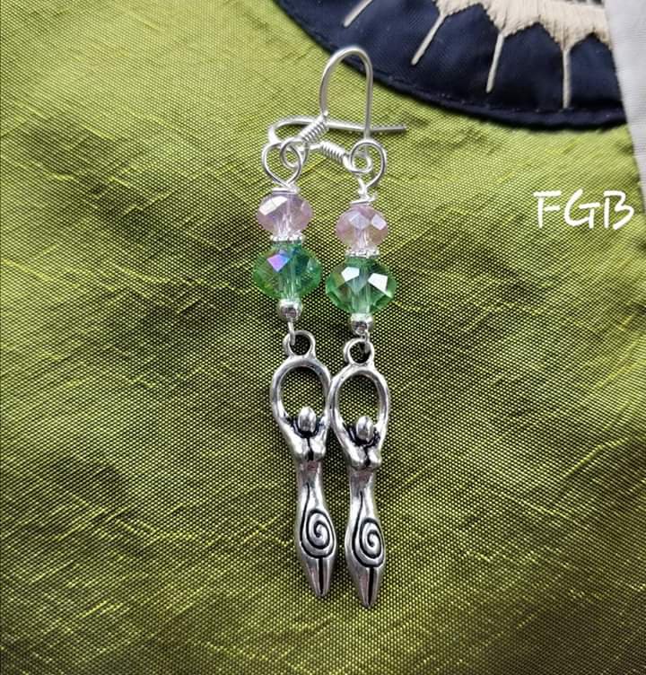 Goddess earrings pink /green earrings
