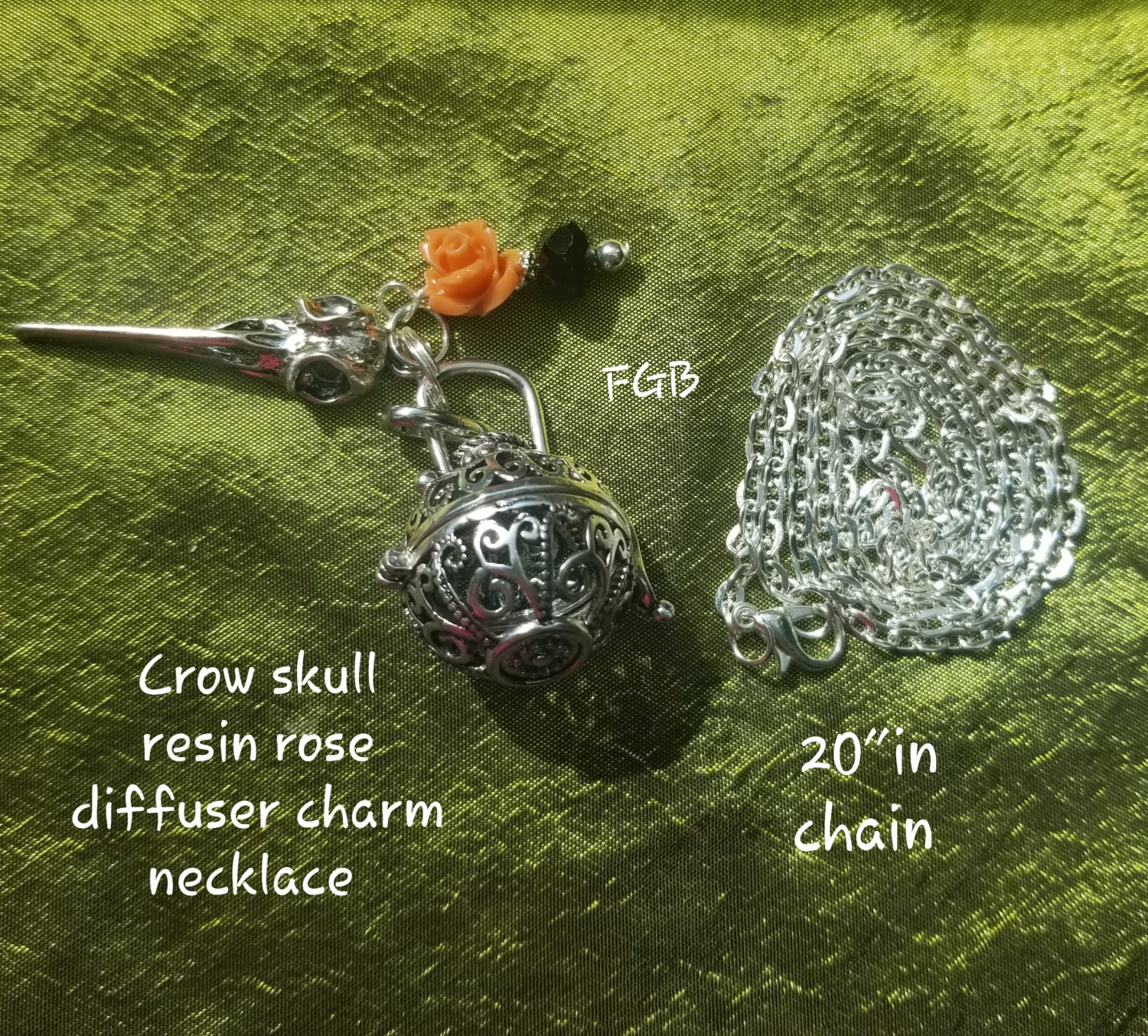 Crow skull rose diffuser necklace