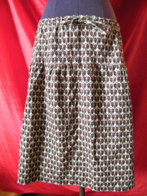 !!!FREE SHIPPING!!Vtg.60/70s multi color polyestes skirt. size M.
