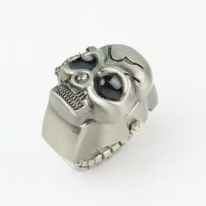 Lady's Stainless Steel Antique Silver Ring Watch with Diamond Skull Head Cover