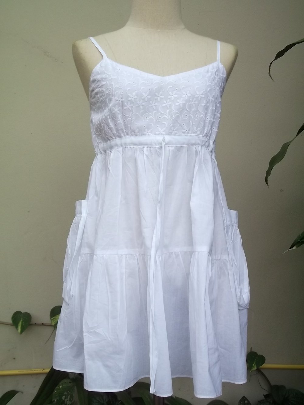 White Cotton Spaghetti Straps Top / Mini Dress (size L / 12-14)