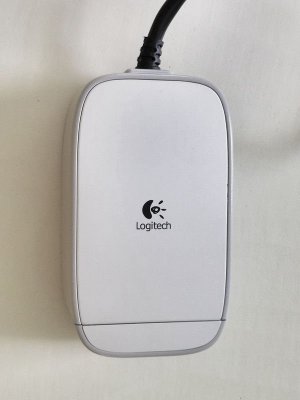 Logitech Homeplug AV 200Mbps Network Adapter with PoE