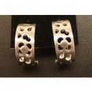 Elegant earrings