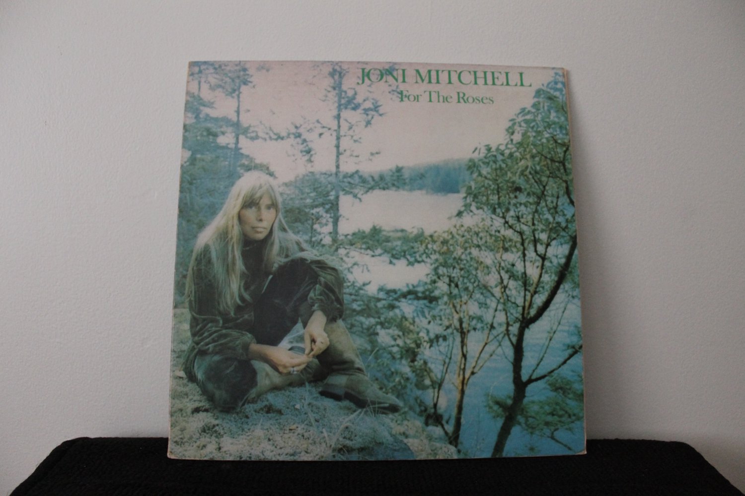 Beautiful JONI MITCHELL~ FOR THE ROSES NM VINYL RECORD!