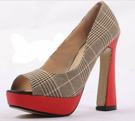 fashion classic grilled thick square heel pumps