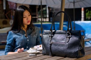 OUOVO Smile Black Genuine Cowhide Leather Women's Handbag,shoulder bags HDL052