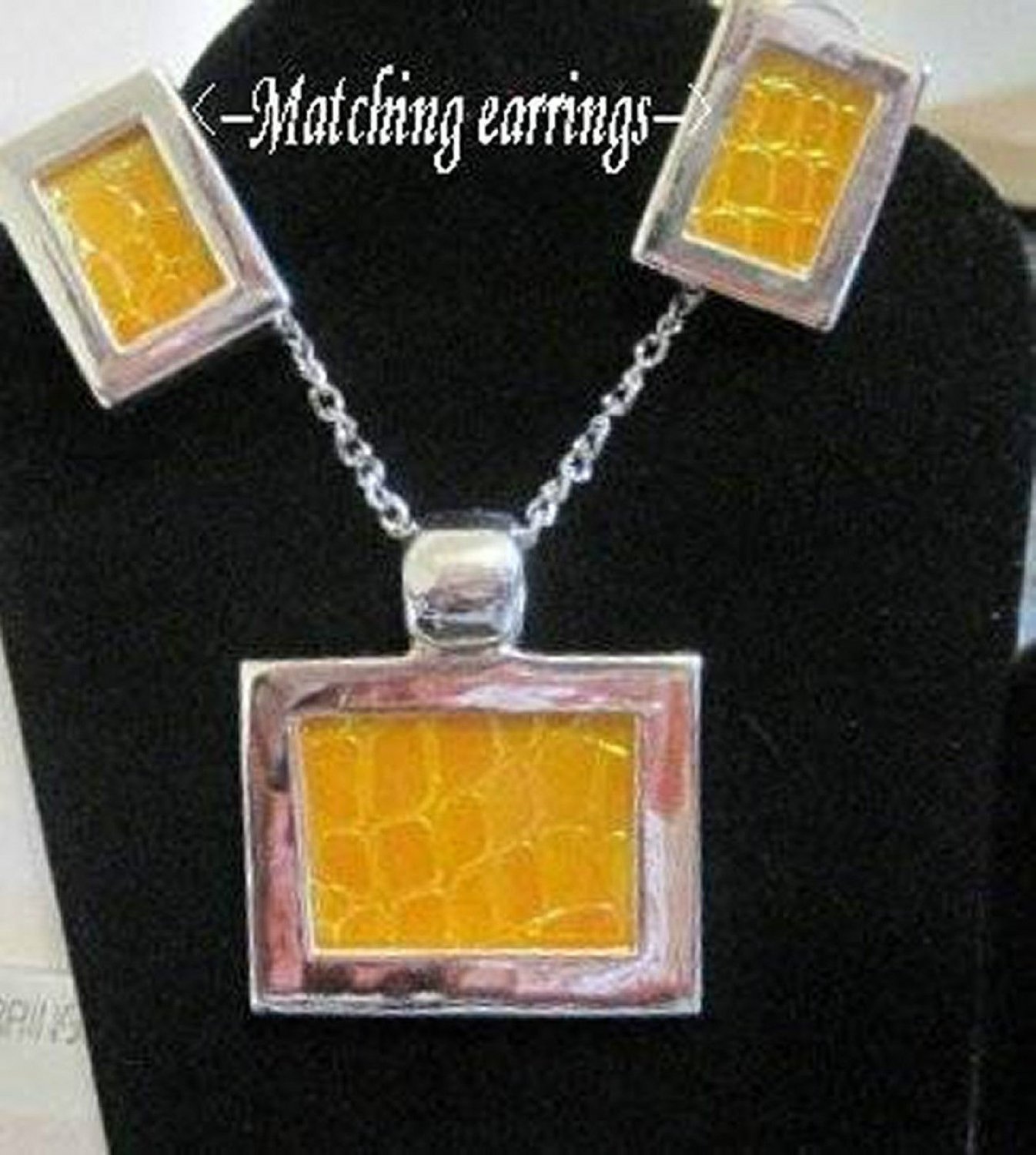 springtime summer alligator snake yellow art deco necklace w pierced earring
