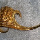 Gold tone flower bud Art novelu vintage pin brooch different leaf curly