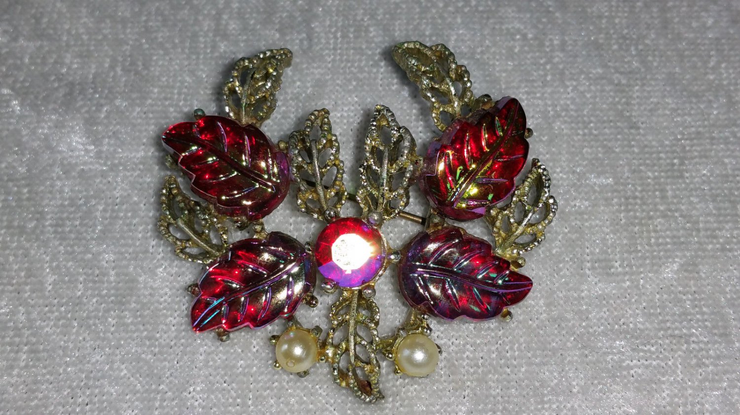 Vintage pin brooch red AB plastic leafs rhinestone faux pearl gold tone
