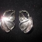 Vintage leaf clip on silver tone sarah coventry earrings chic wow