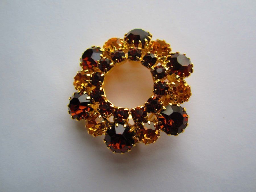 vintage gold tone amber & rust color rhinestones cluster wreath