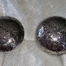 Button flower leaf etched silvertone clip on gorgeous vintage1 ½ inches round