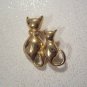 Cats & kitten rhinestone collars sitting vintage pin brooch