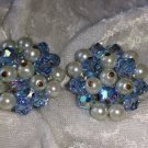 vintage blue cluster button earrings silver tone Aurora borealis faux pearls