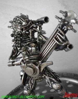 Mini Metal Hunter : Guitar (small)