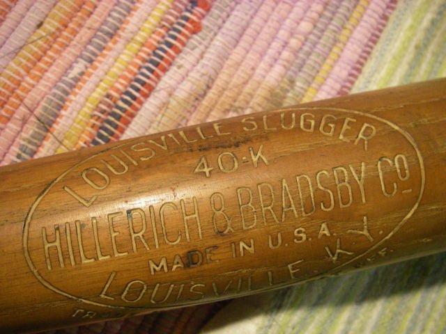ANTQ GEORGE L. KELLY MAJOR LEAGUE BASEBALL BAT HILLERICH & BRADSBY  CORK GRIP