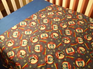 Thomas-The-Train Crib/Toddler Blanket & Sheet Set