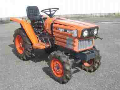 KUBOTA B6200 OPERATION & PARTS MANUALs 250pg for B 6200 D Diesel