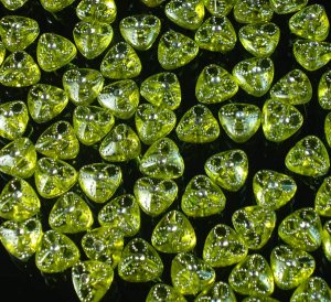1000 pcs Wedding Dress Accessories Silvertone Dot Inlaid Yellow Resin Trigonal Beads Findings ZZ5124