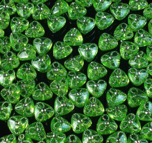 1000 pcs Wedding Dress Accessories Silvertone Dot Inlaid Green Resin Trigonal Beads Findings ZZ5128