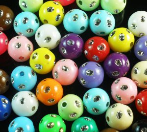 1800 pcs Silvertone Dot Inlaid Mixed Ball Resin Beads Findings ZZ549