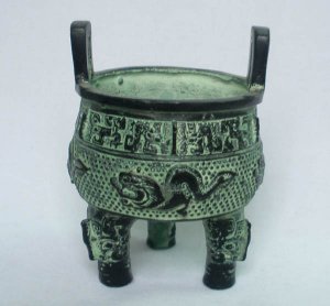 Alloy Bronze Chinese Exquisite Veins Pattern Ding Pot Imitation EZ037