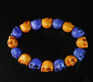 Wholesale 12pcs New Twin Color Turquoise Orange Purple Skull Bead Beads Stretch Bracelet ZZ2285