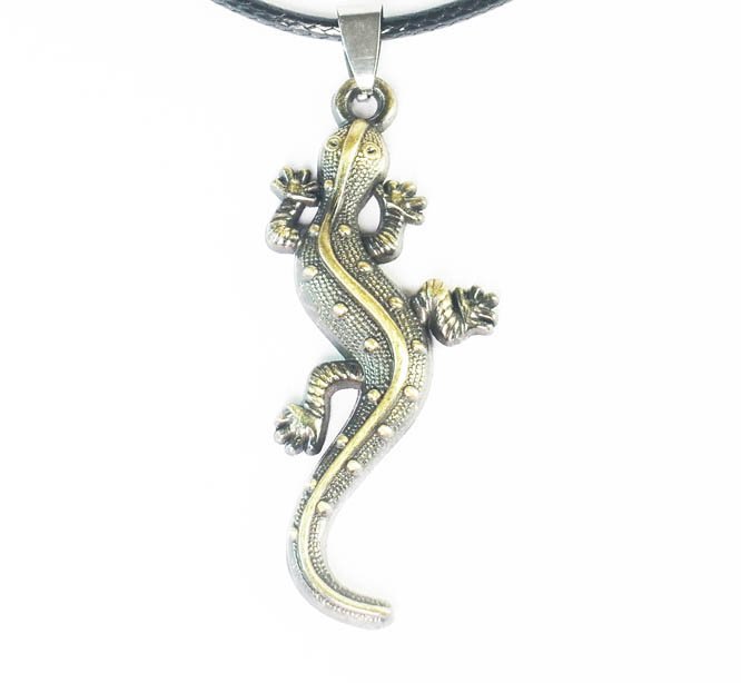Tungsten Bronze Alloy Plated Lizard Pendant EB027